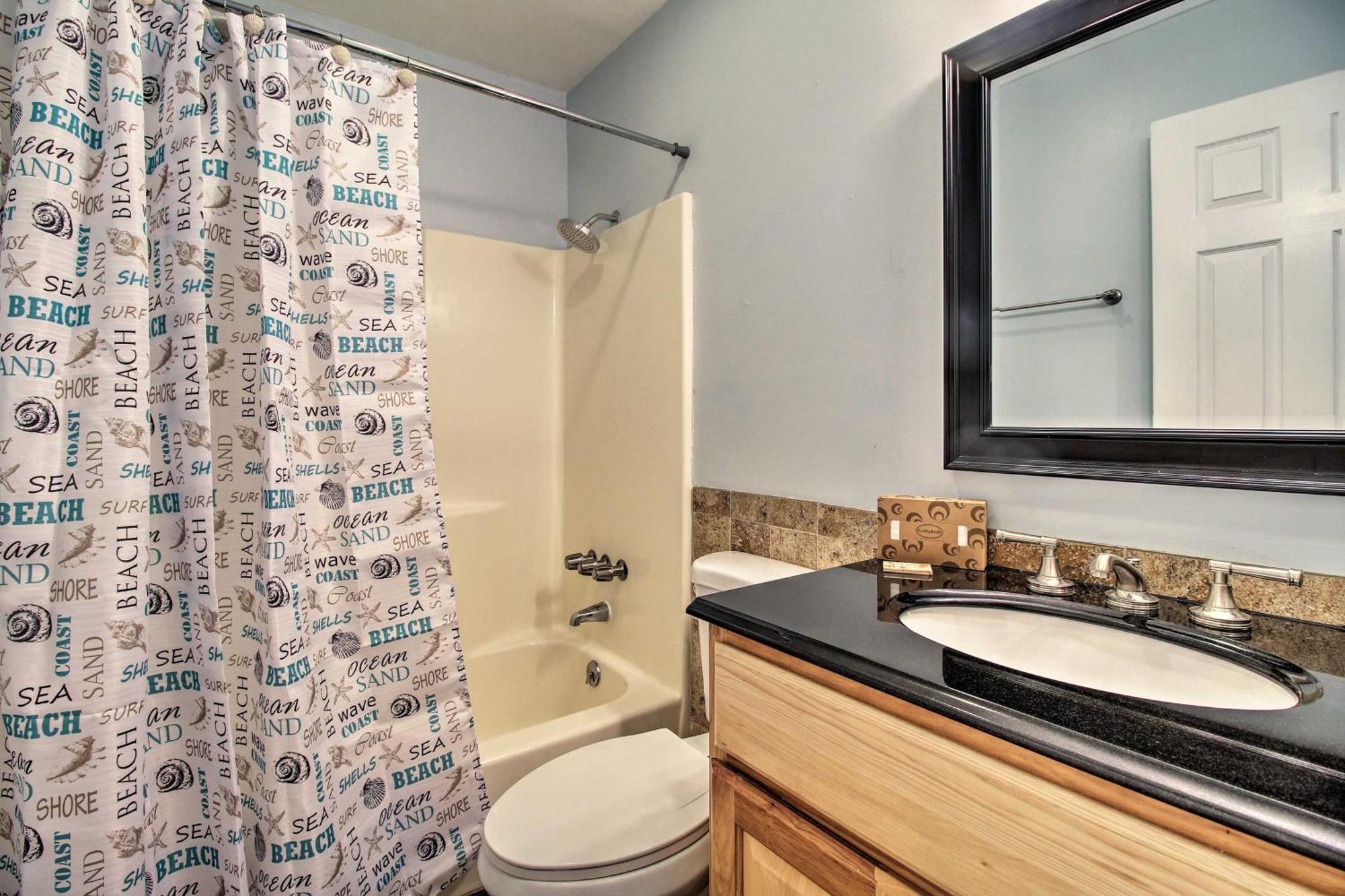 Resort Perks Hh Island Condo With Beach Access! Хилтън Хед Айлънд Екстериор снимка